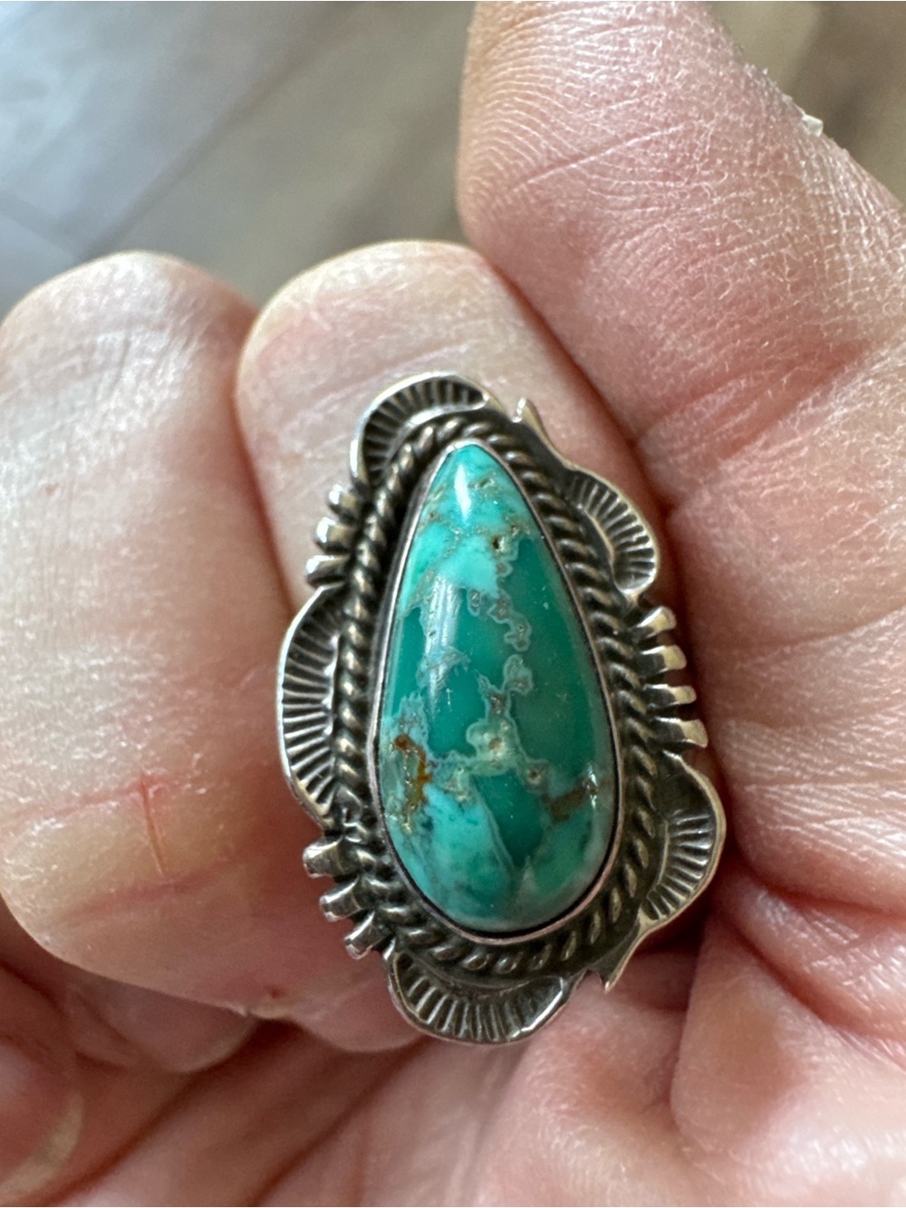 Navajo made Sterling Silver Turquoise ring 7.5 - Picture 3 of 6